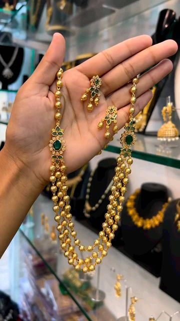 IRJcollection on Instagram: "Price -1140/-freeship" Ruby Necklace Indian, Indian Jewelry Gold, Simple Bridal Jewelry, 22 Carat Gold Jewellery, Jewelry Gold Necklace, Gold Pearl Jewelry, Neck Pieces Jewelry, Gold Bangles For Women, India Wedding