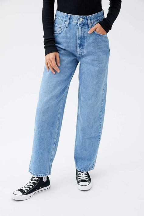 Mon Jeans Outfits, Mon Jeans, High Waisted Baggy Jeans, Baggy Jeans Outfit, Jeans Outfits, Cute Pants, Pinterest Outfits, Stylish Clothes For Women, Outfits Fashion