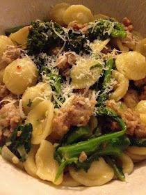 Pasta Sausage Broccoli, Broccoli Rob, Broccoli Rabe Recipes, Rapini Recipes, Broccoli Rabe Pasta, Broccoli Rabe And Sausage, Broccoli Rabe Recipe, Broccoli Sausage, Sausage Broccoli