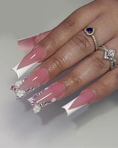 Simple Freestyle Nails, Nail Cam, Nails 2025, Nail Video, Future Nails, Fye Nails, Fake Nails Designs, Simple Gel Nails, Colored Acrylic Nails