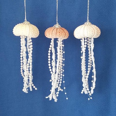 Jellyfish Ornament, Jellyfish Ornaments, Nautical Christmas Tree, Mermaid Christmas Tree, Nautical Christmas Ornaments, Beach Christmas Ornaments, Seashell Wedding, Coastal Christmas Decor, Calendar Craft