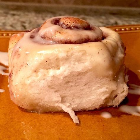 School Cafeteria Cinnamon Roll Recipe, School Cafeteria Desserts, School Lunch Cinnamon Rolls, Cafeteria Breakfast Ideas, Lunchroom Cinnamon Rolls, Lunch Lady Cinnamon Rolls, Lunch Room Recipes School, School Cafeteria Cinnamon Rolls, School Cinnamon Roll Recipe