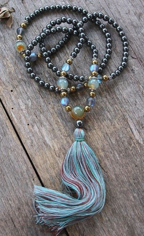 Tassen Hanger, Hippy Jewelry, Spiritual Women, Mala Jewelry, Mala Bead Necklace, Jewelry Editorial, New Bracelet, Chakra Yoga, Stones Jewelry