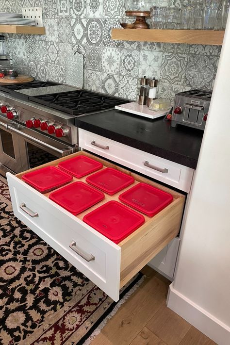 Flour Drawer In Kitchen, Cambro Food Storage, Inside Kitchen Cabinets, Inside Kitchen, Chef Tools, Square Storage, Drawer Storage, Kitchen Drawers, Food Container