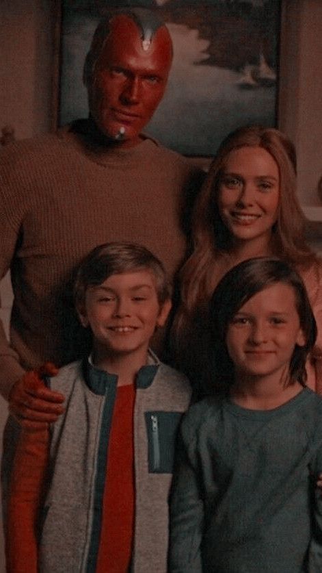 #wandavision #wallpaperforyourphone #marvelwallpaper #iphonewallpapers Maximoff Family, Scarlet Witch Marvel, Families Are Forever, Edit Aesthetic, Marvel Avengers Movies, Wanda And Vision, Marvel Series, Marvel 3, Avengers Movies