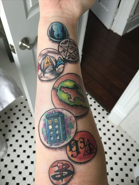 Dr Who Tattoo, Buffy Tattoo, Star Trek Tattoo, Fandom Tattoos, Supernatural Star, Tattoo Star, Nerdy Tattoos, Supernatural Tattoo, Nerd Tattoo