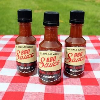 Great Ideas for Wedding Favors Budget Friendly Wedding Centerpieces, Top Wedding Trends, I Do Bbq, Bbq Wedding, Baby Shower Bbq, Budget Friendly Wedding, Best Wedding Favors, Shower Food, Beach Wedding Favors