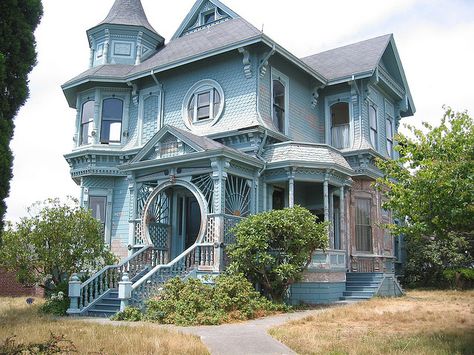 Blue Queen Anne Victorian House Queen Anne Victorian House, Queen Anne House, Old Victorian Homes, Victorian Style House, Queen Anne Victorian, Victorian Style Homes, Victorian Mansions, Victorian Architecture, Victorian House