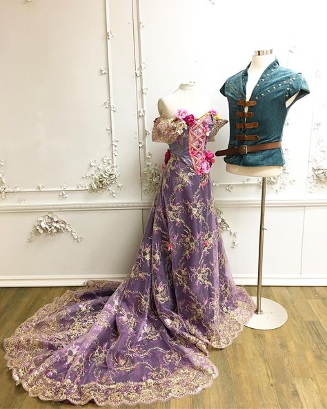 Disney Princess Inspired Dresses, Tangled Costume, Rapunzel Cosplay, Rapunzel Costume, Rapunzel Dress, Disney Princess Dresses, Disney Cosplay, Princesa Disney, Disney Costumes