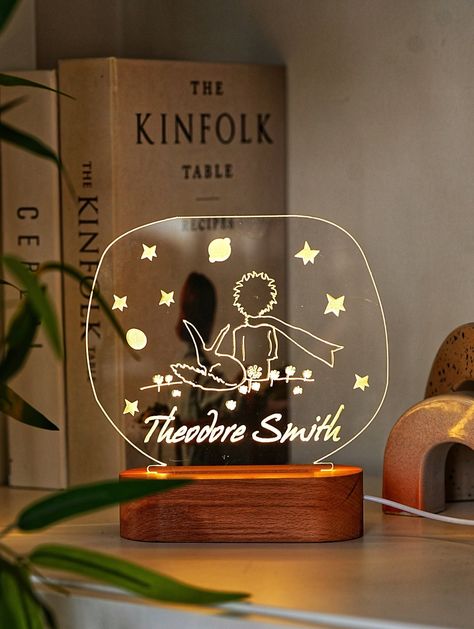 Personalised Night Light for Kids with the Little Prince - Nursery Decor - Le Petit Prince - Kids Room Decor - Personalized Gifts for Kids Gifts For Nephew, Gifts For Niece, Prince Nursery, The Kinfolk Table, Nephew Gifts, Custom Birthday Gifts, Custom Christmas Gifts, Nursery Gift, Personalized Gifts For Kids