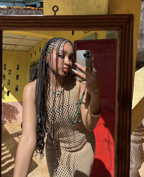 Her IG: armstrongaspari Sunkissed Hair Brunette, Braiding Hair Colors, Cornrows Natural Hair, Braided Hairstyles For Black Women Cornrows, French Curl, Braiding Styles, Faux Locs Hairstyles, Box Braids Hairstyles For Black Women, Braids Hairstyles Pictures