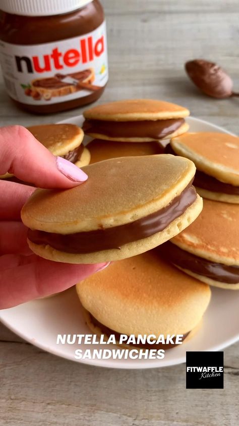 Beach Hacks Kids, Sweet Dishes Recipes, Quick Recipes Snacks, Nutella Recipes, Idee Pasto, Easy Snack Recipes, Easy Baking Recipes Desserts, Tasty Baking, Sweet Snacks Recipes