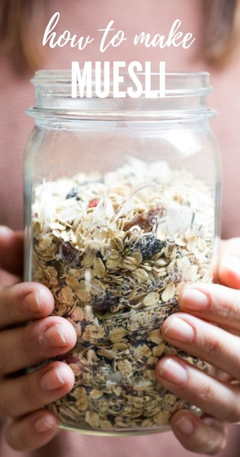 Healthy Muesli Recipe, Vegan Muesli, Muesli Recipe, Bircher Muesli, Healthy Vegan Breakfast, Homemade Muesli, Breakfast Healthy, Filling Breakfast, Flax Seeds