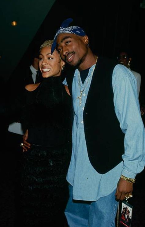 Tupac Fashion, Tupac Outfits, Tupac And Jada, 80s Couple, Tupac Photos, 2pac Videos, Tupac Wallpaper, Tupac Pictures, Jada Pinkett