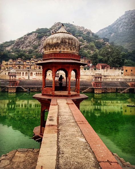 Dipti | Travel | India on Instagram: “~No hands to hold for the "take me there" pose !!! ~ . . #moosimaharanikichattri #alwar #alwartourism #travelrajasthan #rajasthan…” Memory Map, Alwar Rajasthan, No Hands, Travel India, India Travel, Big Ben, Tourism, Hold On, Map