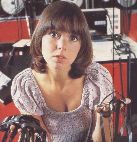 Wendy Padbury ♥ Wendy Padbury, Barbara Flynn, Dr Who Companions, Doctor Who Cast, Doctor Who Companions, Female Actors, Second Doctor, Rory Williams, Tv Doctors