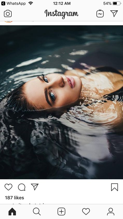 Kaila Lorraine, Lake Portrait, Pool Poses, Lake Photoshoot, Pool Photography, Water Shoot, Shotting Photo, Photographie Portrait Inspiration, Creative Portrait Photography