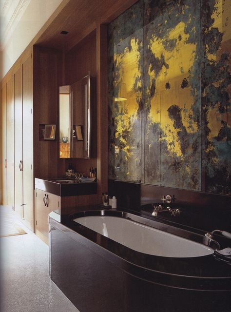 London flat designed by Jonathan Reed. The World of Interiors, March 2015. Photography by Simon Upton. Kensington Apartment, Painted Mirror, Gold Leafing, Timeless Bathroom, Gilded Mirror, Modern Bathrooms, Stone Bath, Mirror Artwork, Circular Mirror