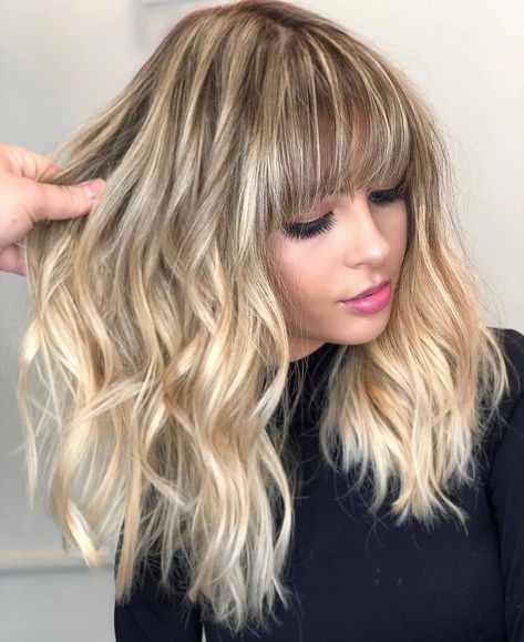 Ombre Hair With Fringe, Ash Brown Hair With Highlights, Blond Pony, Brown Hair Inspiration, Summer Blonde Hair, Blonde Bangs, Ash Blonde Balayage, Ombre Hair Blonde, Brown Hair With Blonde Highlights