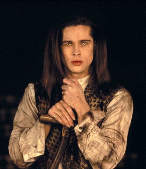 Sala66 — Brad Pitt en “Entrevista con el vampiro”... Brad Pitt Interview, Lestat And Louis, Vampire Film, Anthony Michael Hall, Legends Of The Fall, Inglourious Basterds, Thelma Louise, Hot Vampires, The Vampire Chronicles