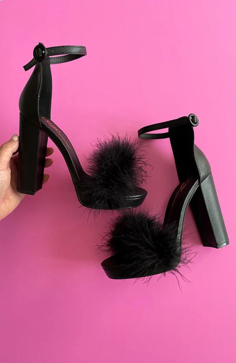 Cute Elegant Heels, Feather Heels Black, Black Fluffy Heels, Black Heels With Feathers, Heals For Dresses, Black High Heels For Prom, Heels With Black Dress, Black Shoes With Heels, Shoes For Wedding Guest