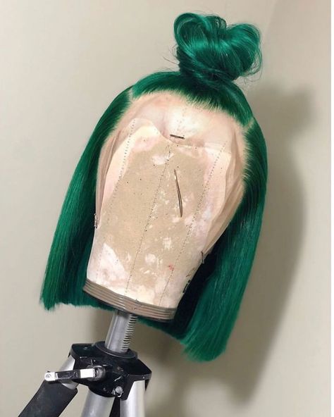 Dark Green Bob Black Women, Green Bob Black Women, Bob Black Women, Green Bob, Emerald Green Hair, Colored Bobs, Best Lace Wigs, Bob Black, Green Wig