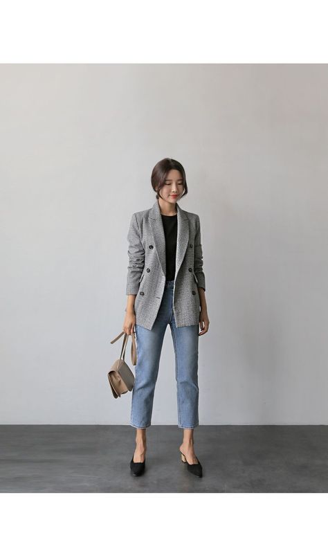 a424ed4bd3a7d6aea720b86d4a360f75desc43174812ri Korean Fashion Trends, Winter Outfits For Work, Casual Work Outfits, Looks Chic, Blazer Outfits, Work Outfits Women, 가을 패션, Casual Style Outfits, Korean Outfits