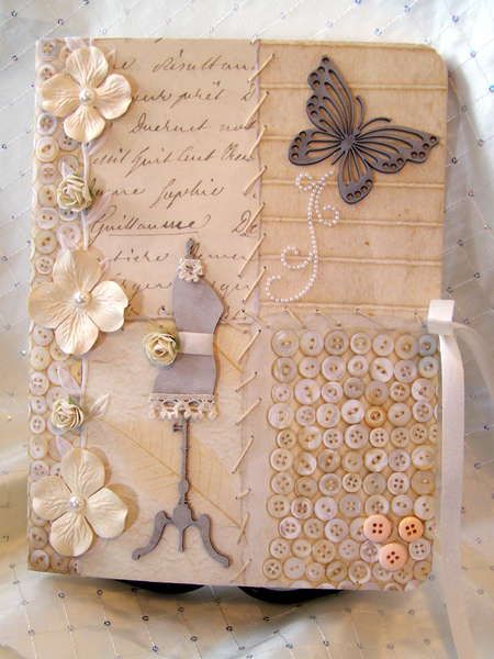 . Shabby Chic Journal, Decoration Shabby, Sewing Cards, Shabby Chic Cards, Shabby Chic Interiors, Shabby Chic Crafts, Fabric Journals, Album Scrapbooking, Shabby Chic Diy