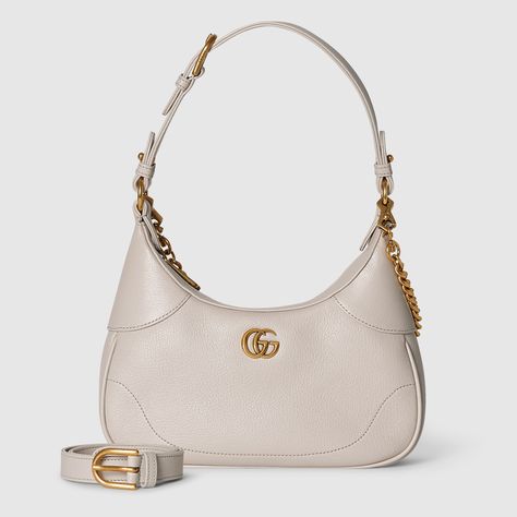 Gucci Aphrodite small shoulder bag Round Bags, Bags Gucci, Chain Strap Bag, Group Gifts, Designer Totes, Shoulder Bags For Women, Round Bag, Gift Exchange, Small Shoulder Bag