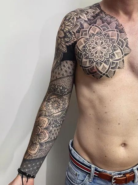 Mandala Sleeve Tattoo Mandala Tattoo Men Chest, Mandela Tattoo Shoulder, Geometric Chest Tattoo Men, Geometric Tattoo Half Sleeve, Chest Mandala Tattoo, Mandala Shoulder Cap Tattoo, Geometric Chest Tattoo, Mandala Tattoo Ideas For Women, Shoulder Mandala Tattoo