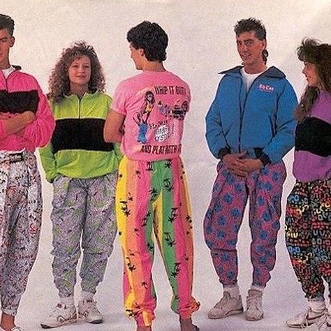 80s Pants, 90s Pants, Kangol Hats, Vintage Outfits 90s, Bad Fashion, Awkward Family Photos, 90s Fashion Outfits, 50s Fashion, Ladies Dress Design