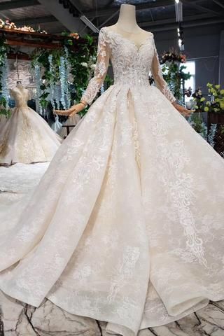 Champagne Ball Gown, Long Sleeve Ball Gown Wedding Dress, Ivory Prom Dresses, Baju Kahwin, How To Dress For A Wedding, Long Sleeve Ball Gowns, Dresses Quinceanera, Backless Wedding, Backless Wedding Dress