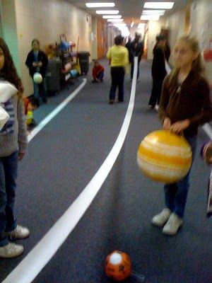 Beakers and Bumblebees: Toilet Paper? Solar System Project Ideas, Solar System Project, Space Lesson Plans, Solar System Unit, Solar System Activities, Space Lessons, Solar System Model, Space Classroom, Third Grade Science