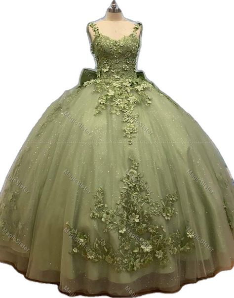 Damas Makeup, Sage Green Quince Dress, Sage Green Quince, Princess And The Frog Theme, Green Quince Dress, Green Quince, Frog Theme, Dama Dresses, Grad Party Decorations