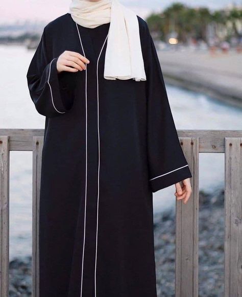 Simple Naqab Design Black, White Abaya Designs, Black Abaya Designs Simple, Abaya Designs Latest Black, Hijab Fashion Aesthetic, Halal Outfits, Simple Abaya Designs, Latest Abaya Designs, Burqa Designs