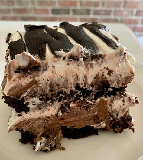 Carrabba’s Copycat Sogna Di Cioccolata “Chocolate Dream” | TheCompanySheKeeps Carrabbas Chocolate Dream, Carrabas Chocolate Dream Cake, Box Cakes, Food Reference, Icebox Cake Recipes, Cream Puff Recipe, Butter Toffee, Chocolate Dreams, Chocolate Delight