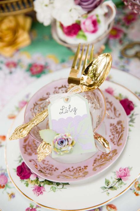 Brewing with Creativity - A Tea Time Affair | CatchMyParty.com Tea Party Party, Royal Tea Parties, Tea Party Tea, Vintage Tea Parties, Tea Party Cake, Alice In Wonderland Tea Party Birthday, High Tea Party, Royal Tea, Baby Shower Tea