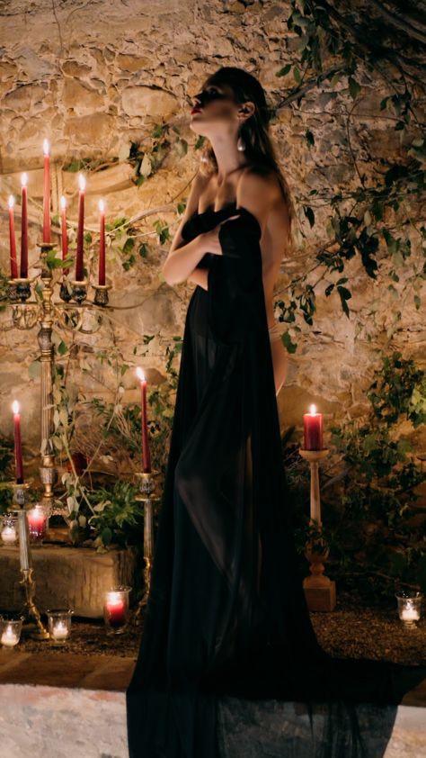 Italian Gothic Wedding, Villa Grabau, Dark Bride, Italian Gothic, Italy Video, Black Bridal Dresses, Bride Styled Shoot, Tuscan Wedding, Lake Como Wedding