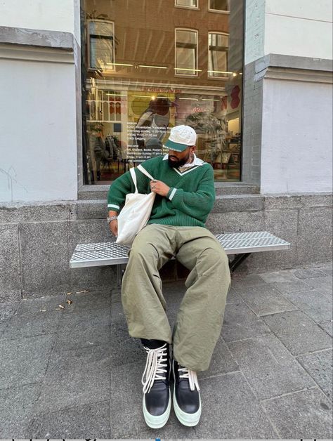 Green Cap Outfit, Outfit Streetwear Men, Fall Outfits Men Streetwear, Cap Outfit Men, Y2k Streetwear Aesthetic, Street Wear Aesthetic, Street Fashion Men, Men Streetwear Fashion, Streetwear Fashion Men