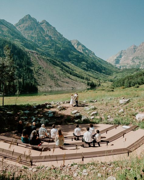 NEW on the website: Everything you need to know about getting married at Maroon Bells! All the questions answered about how to book the amphitheater, parking passes, best time of the day for photos… check out my guide for the most scenic photo spot in Colorado - link in bio! #bethexperience #aspenwedding #maroonbellswedding #maroonbellselopement #aspenphotographer Maroon Bells Colorado, Aspen Snowmass, Aspen Wedding, Maroon Bells, Majestic Mountains, Outdoor Weddings, Wedding Goals, Adventure Elopement, Colorado Wedding