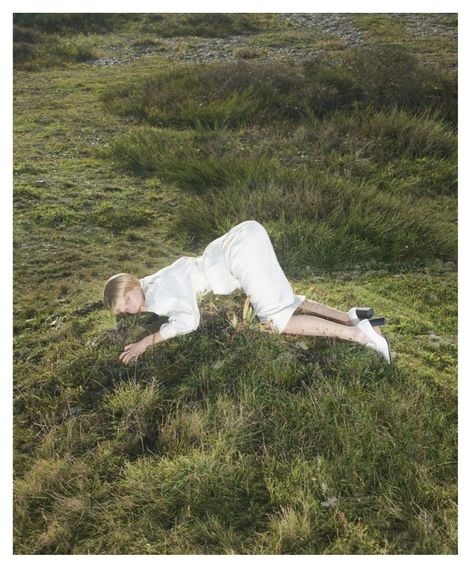 Picket Fence Photoshoot, Model Laying Down Pose, Person In Field, Poses With Two People, Surreal Film, Johnny Dufort, Farm Photoshoot, 2024 Art, Nancy Sinatra