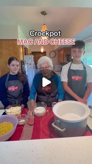 Carnation Milks on Instagram: "Easy and delicious crockpot mac and cheese with Grandma Helen and her Great grandkids! ❤️ @mommawroe #macitbetter #macandcheese #carnationmilk This is an amazing recipe to do with the whole family!" Carnation Milk Recipes, Mac N Cheese Crockpot, Mac And Cheese Easy, Thanksgiving Mac And Cheese, Crockpot Mac N Cheese Recipe, Air Freshener Recipes, Easy Mac N Cheese, Mac And Cheese Casserole, Pork Crockpot Recipes