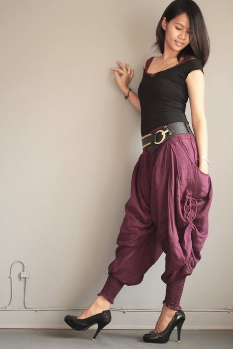 Pants/Funky harem Pants (428) long pants.Linen/cotton #clothing #women #pants @EtsyMktgTool #hippie #feminine #pants #harem #funky Harem Pants Fashion, Funky Pants, Japanese Clothes, Fashion Tips For Girls, Balloon Skirt, Pants Linen, Western Outfit, Older Women Fashion, Gray Pants