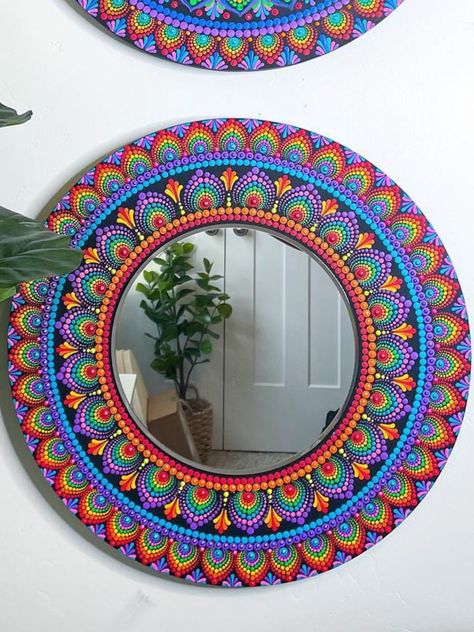 Mandala Mirror Wall Decor, Dot Mandala With Mirror, Dot Art Mirror, Mandala Mirror Art, Mirror Mandala Art, Dot Mandala Mirror, Mirror Mandala, Macrame Toran, Mandala Mirror