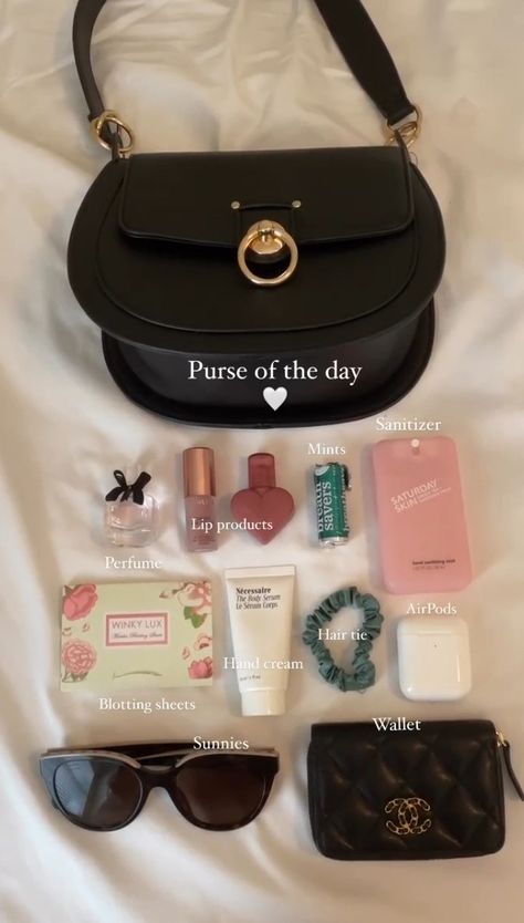 POV. What's in my bag?? What’s In My Small Purse, Whats In My Small Bag, What’s Inside My Purse, What's In My Mini Bag, Whats In My Bag Summer, Things To Keep In Purse, Small Bag Essentials, What I Keep In My Purse, Things To Put In Your Bag