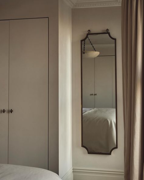 M U R U D É | Bedroom details from our Riverside Residence project. Design: @murude.studio Photography: @benandersphotographer Mirror: @collierwebb… | Instagram Sliding Door With Mirror, Door With Mirror, Pocket Sliding Door, Grace Farms, 2024 Bedroom, Bedroom Details, Hospitality Design, Project Design, Residential Design