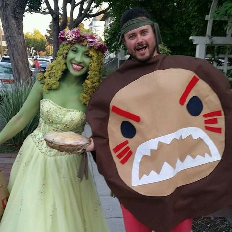 Te Fiti and Kakamora! Moana Awesomeness Kakamora Costume, Moana Tefiti Costume Diy, Moana Ancestors Costume, Tafiti Moana Diy Costume, Moana Te Ka Costume, Moana Musical Costumes, Play Props, Moana Party, Fostering Children