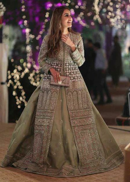 Trending latest Party Wear wedding wear dresses Wedding Wear Dresses, Shadi Dress, Ceremony Outfit, Chicken Kari, Bride Design, Stylish Office Wear, Pakistani Party Wear Dresses, Lehenga Design, Lace Suit