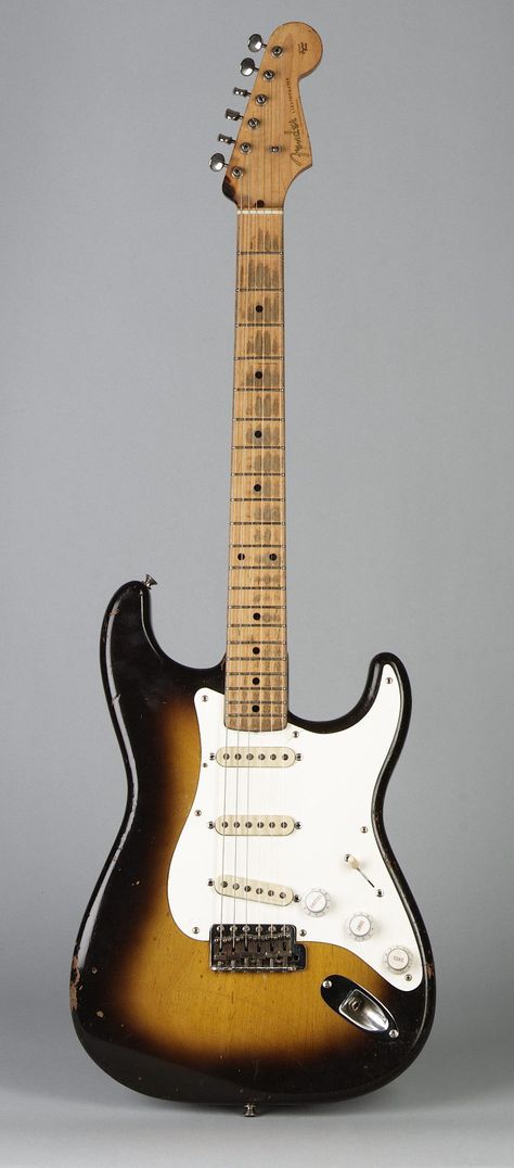 Eric Clapton's 1956 Fender Stratocaster "Brownie" – Ground Guitar Eric Clapton Guitar, Guitar Fender, Famous Guitars, Filmy Vintage, Fender Strat, Electric Guitar Design, Stratocaster Guitar, Fender Electric Guitar, Guitar Photos