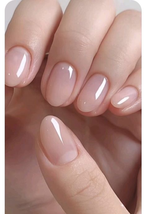 Machiaj Smokey Eyes, Natural Nails Manicure, Unghie Nail Art, Manikur Kuku, Nagellack Trends, Hello Nails, Subtle Nails, Simple Gel Nails, Casual Nails